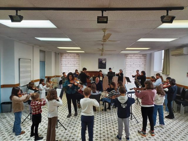 Dissabte vam celebrar la segona edició de la VIOLINADA 🎻🎶
@escolamusicapsip